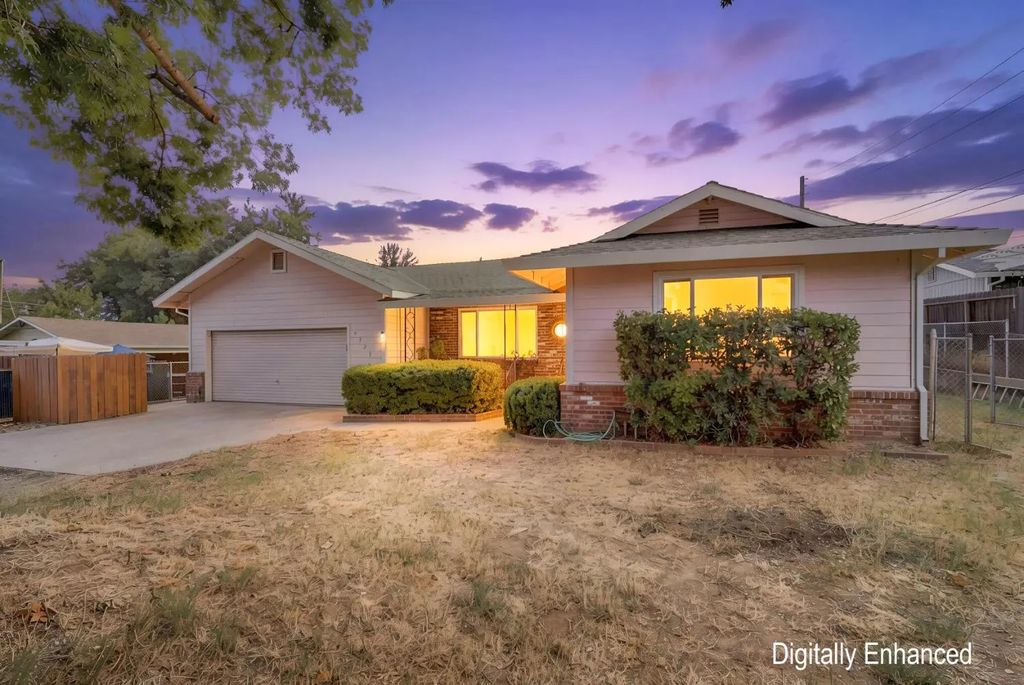 9323 Central Avenue, Orangevale