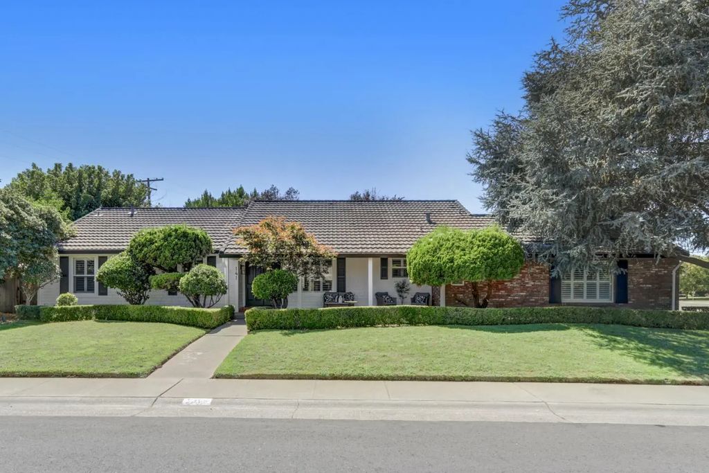 141 Clunie Drive, Sacramento