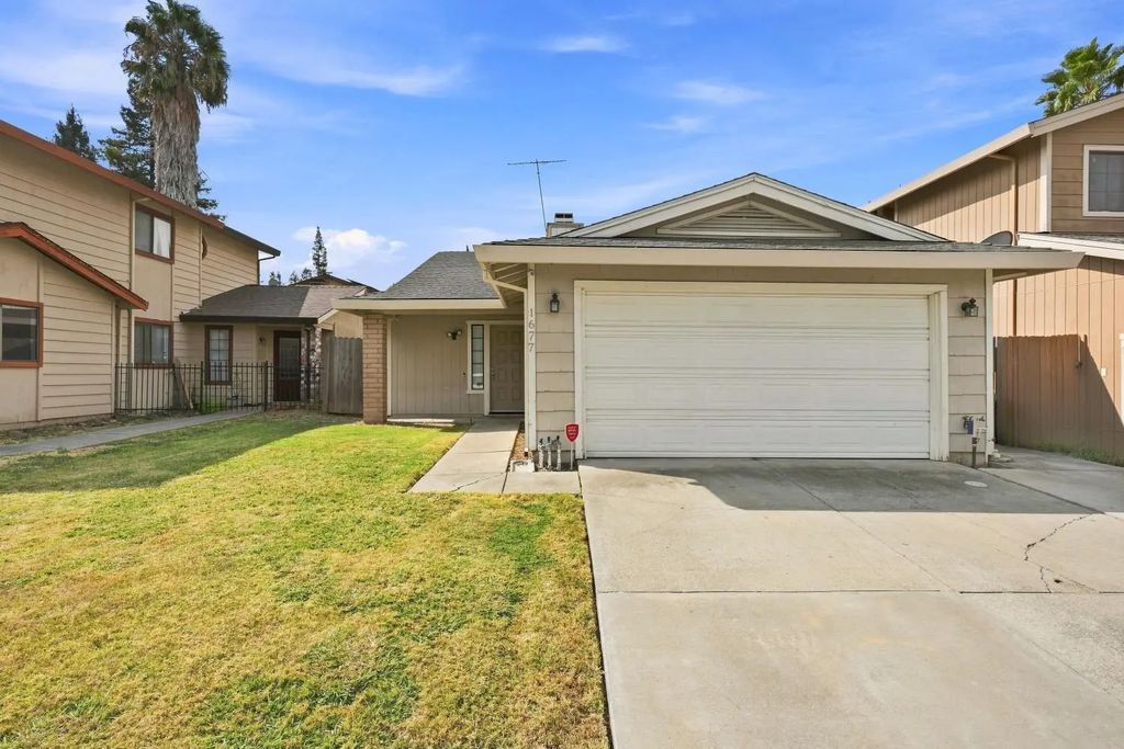 1677 Vallarta Circle, Sacramento