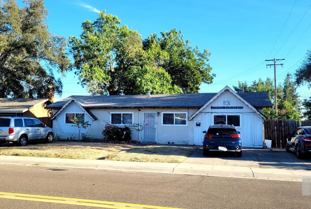 7100 Parish Way, Citrus Heights