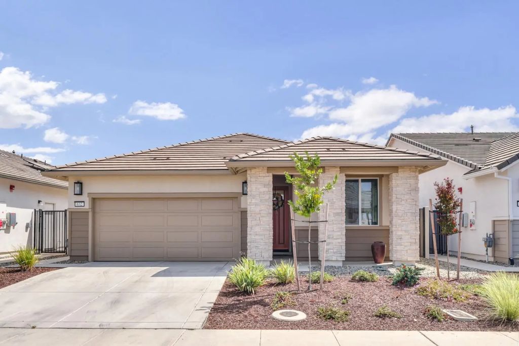 632 Kingstom Street, El Dorado Hills