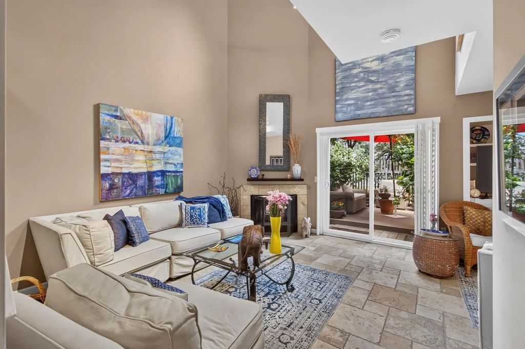 5222 Lake Knoll Lane, Fair Oaks