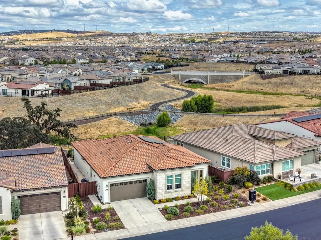 4260 Brookview Drive, Folsom