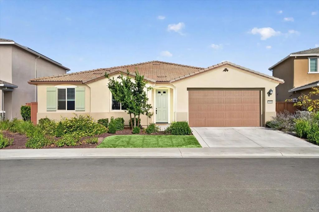 4008 Fairweather Way, Roseville