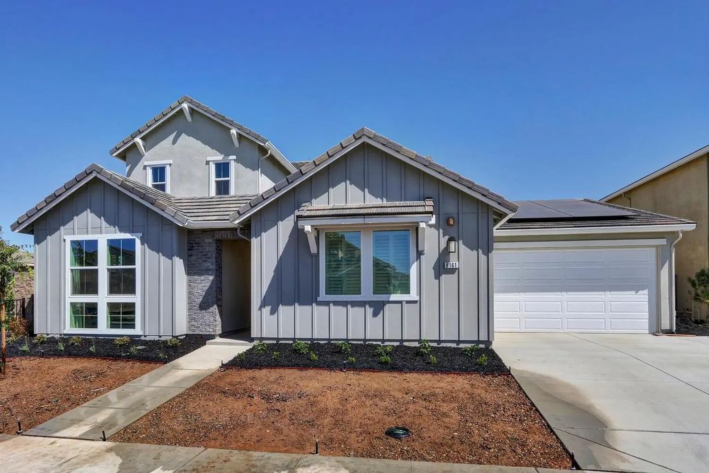 8161 Triplefin Way, Elk Grove