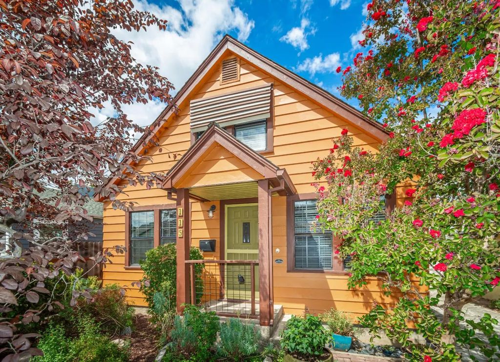 115 Ben Ezra Avenue, Roseville