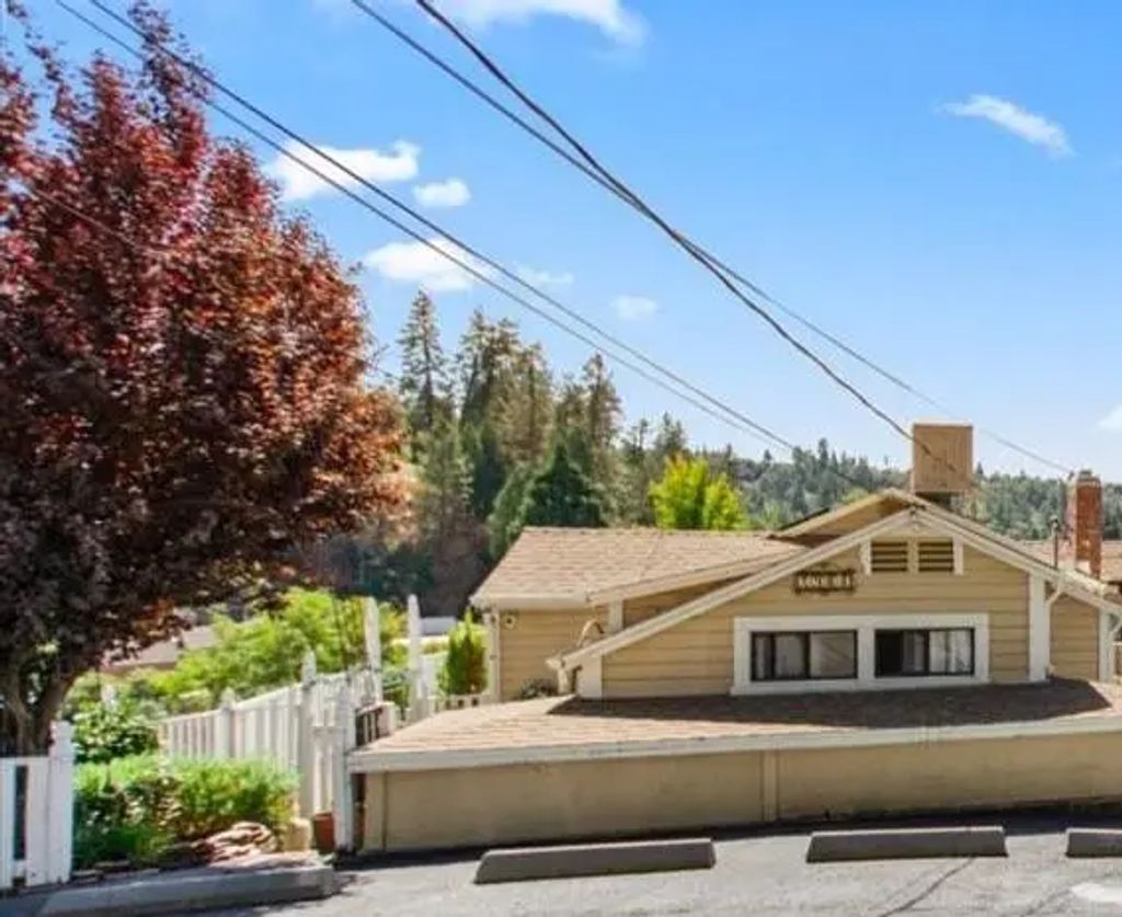 2900 Norman Street, Placerville