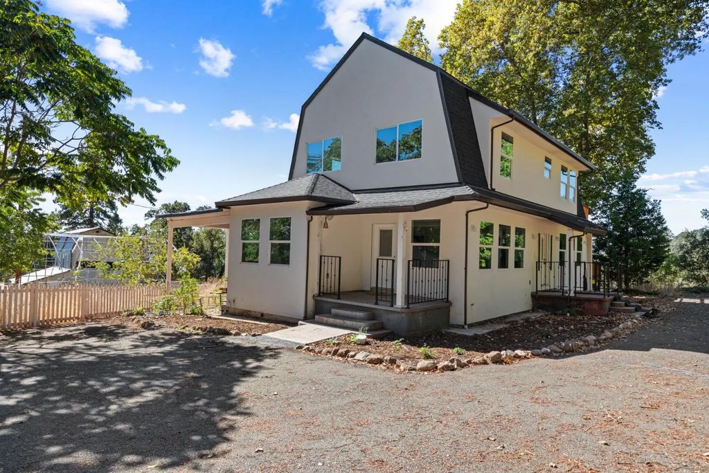 2500 Highway 50, Placerville