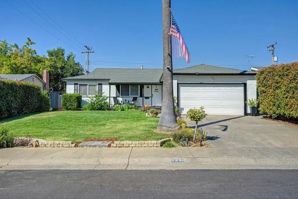 7231 Grandball Way, Citrus Heights