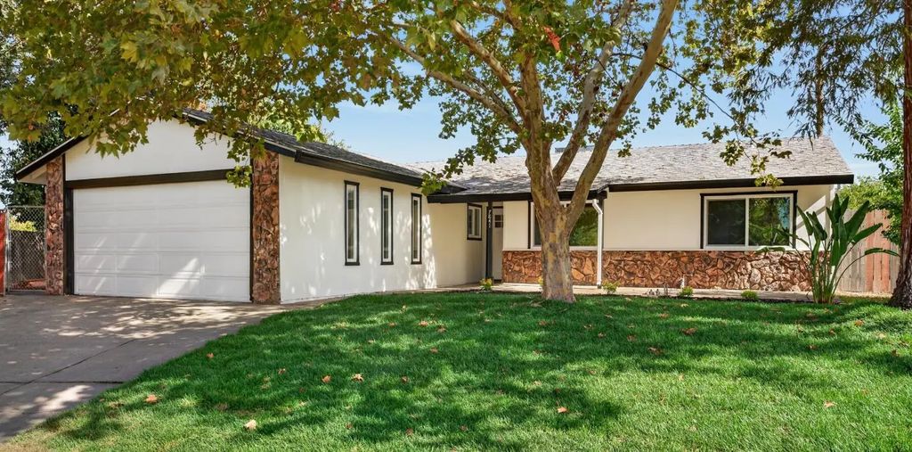7841 Tabare Court, Citrus Heights