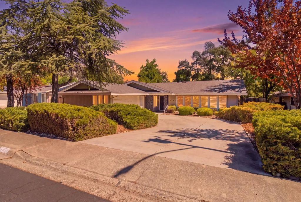 5325 Paragon Street, Rocklin