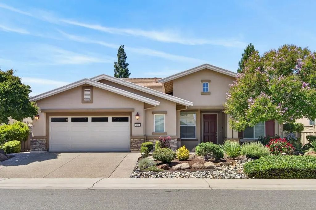 416 Snapdragon Lane, Lincoln