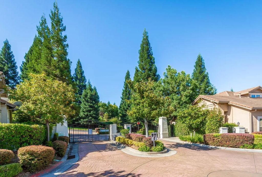 9925 Villa Granito Lane, Granite Bay