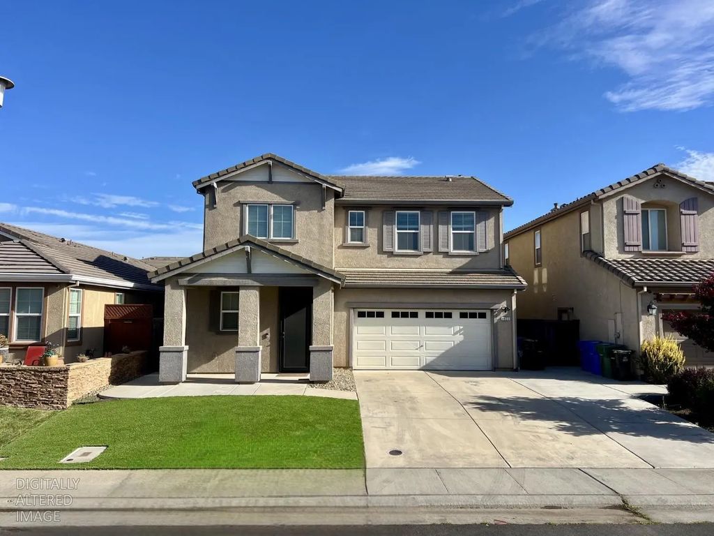 4833 Tusk Way, Elk Grove