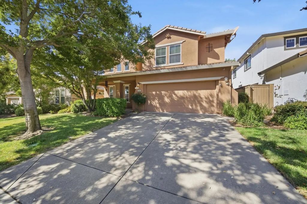 1196 Eschelman Court, Folsom