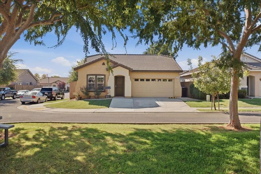 2825 Orly Court, Lincoln