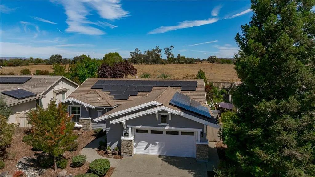 329 Snapdragon Lane, Lincoln