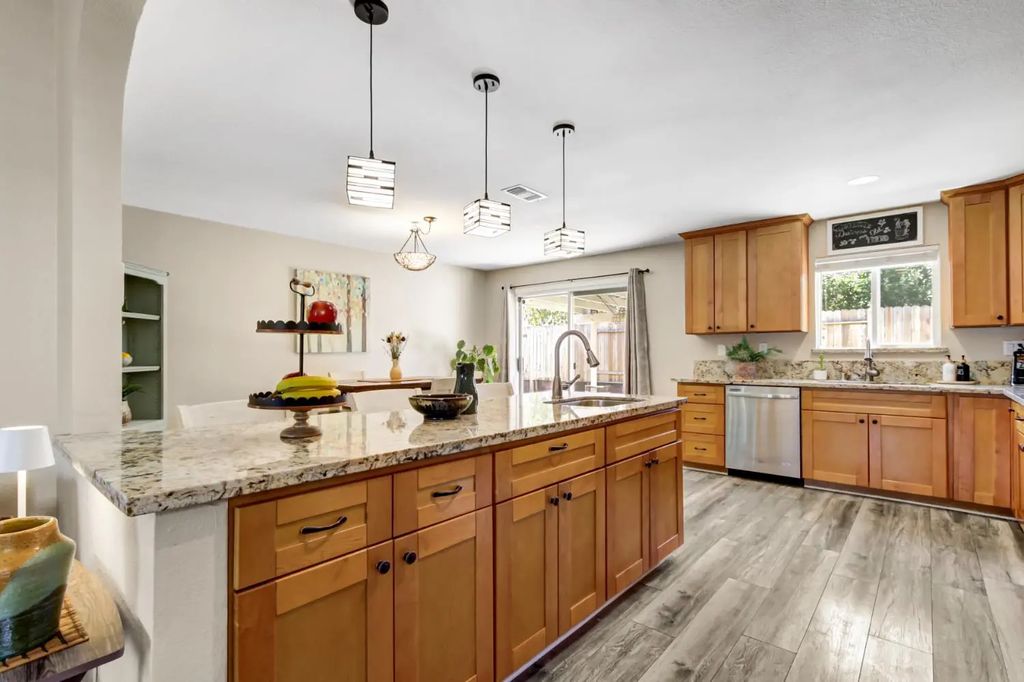 3736 Blackfoot Way, Antelope