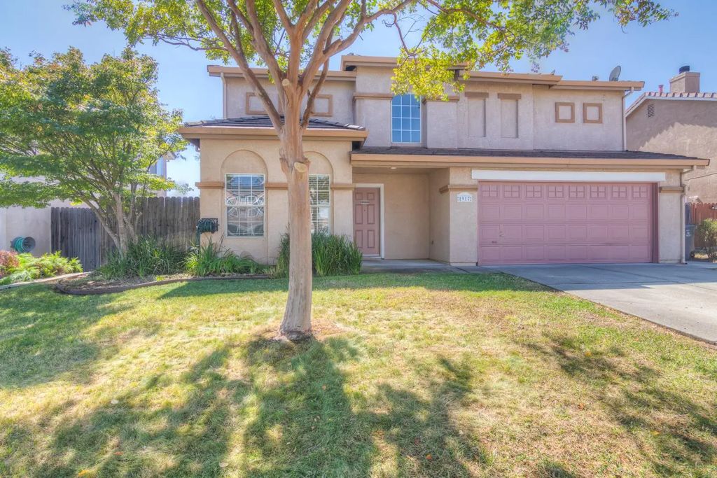 1917 Hillock Court, Rocklin