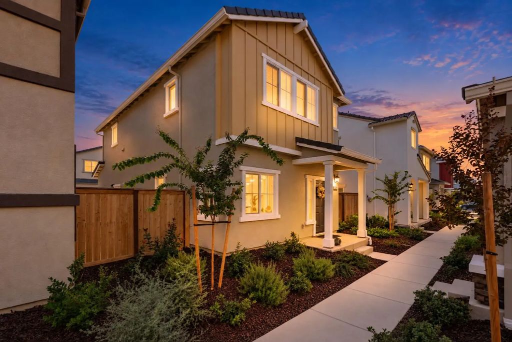 9025 Sausalito Lane, Roseville