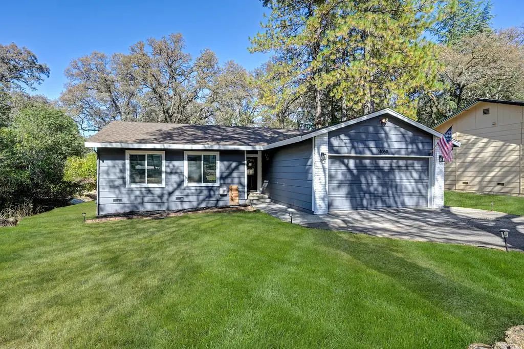 14069 Torrey Pines Drive, Auburn