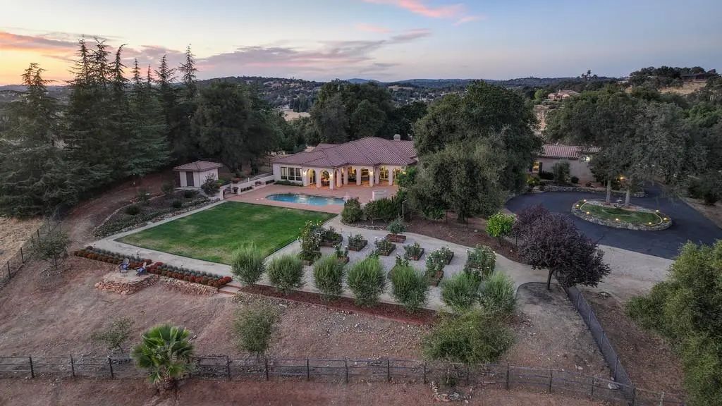 4021 Porter Ln, Shingle Springs