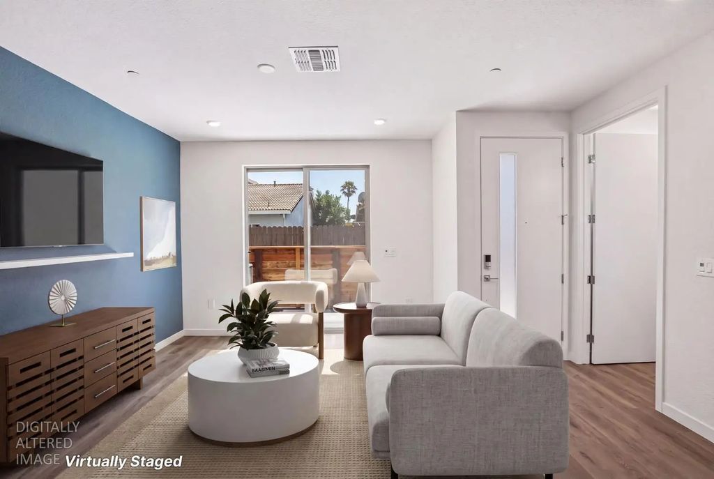 2061 Freya Walk, Sacramento