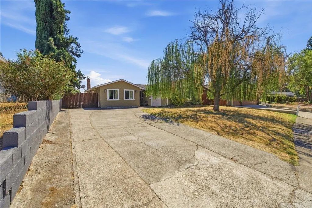 6850 Brill Court, Citrus Heights