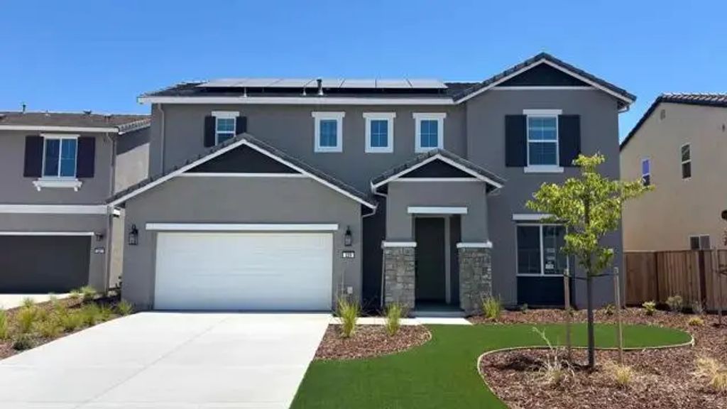 229 Rafters Court, Lincoln
