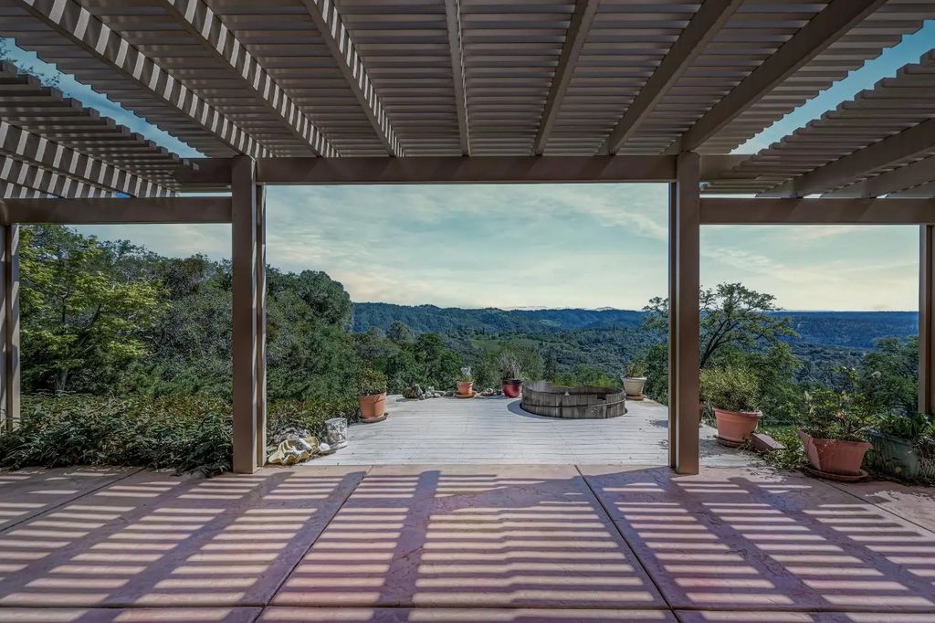 6013 Dolomite Drive, El Dorado