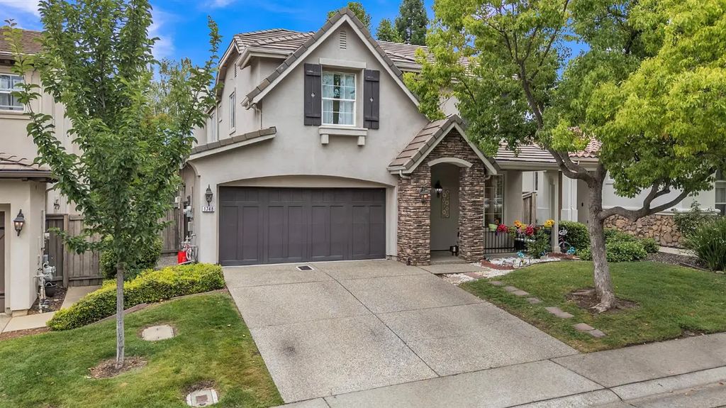 1748 Dunkeld Lane, Folsom