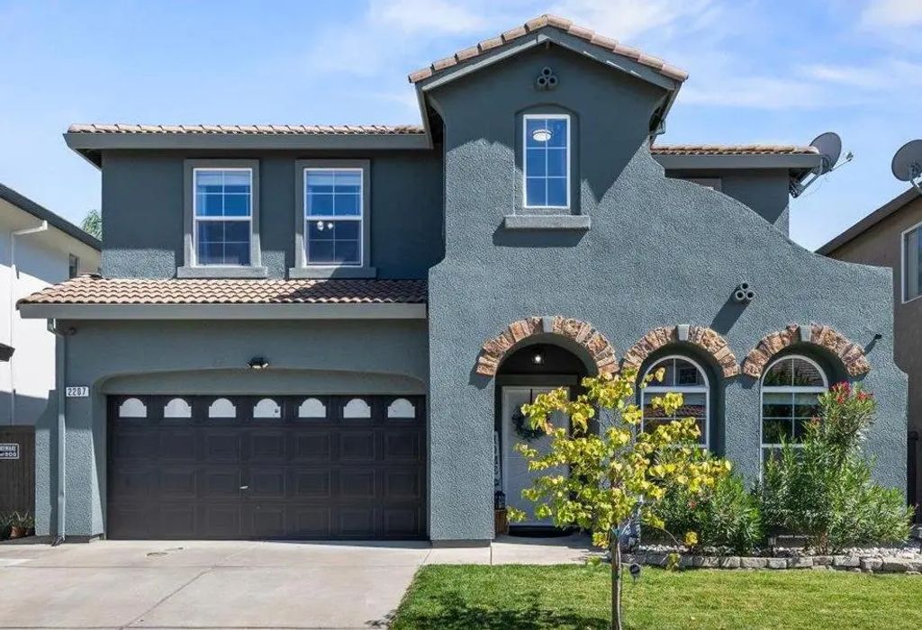 2207 Catherwood Way, Sacramento