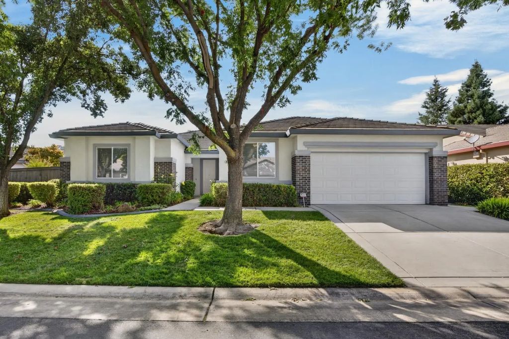 9454 Century Oaks Lane, Elk Grove