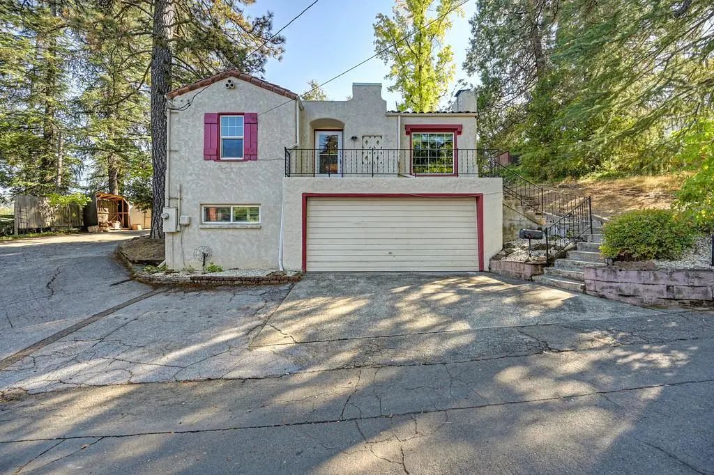 1128 Locust Avenue, Placerville