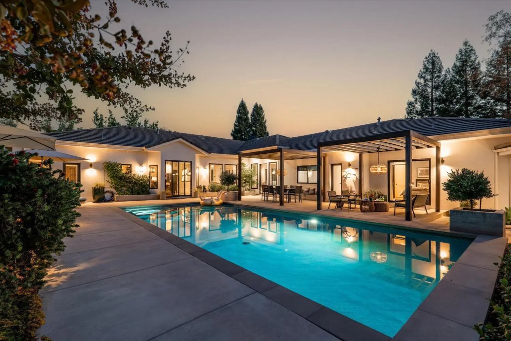 6745 Estates Court, Auburn