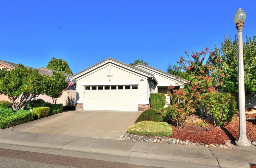 2091 Stepping Stone Lane, Lincoln