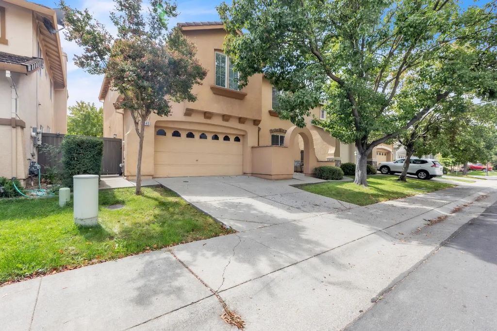 2140 Mabry Drive, Sacramento