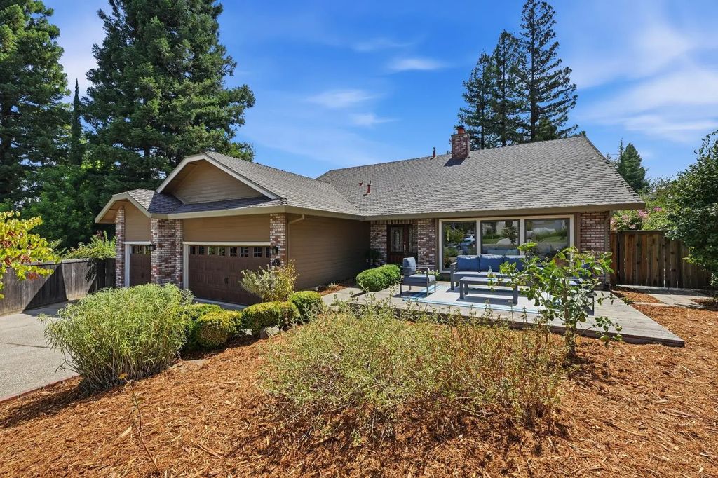 120 Pradera Court, Folsom