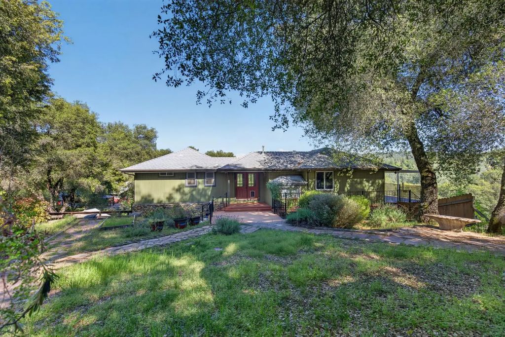 4450 Cosumnes View Trail, Placerville