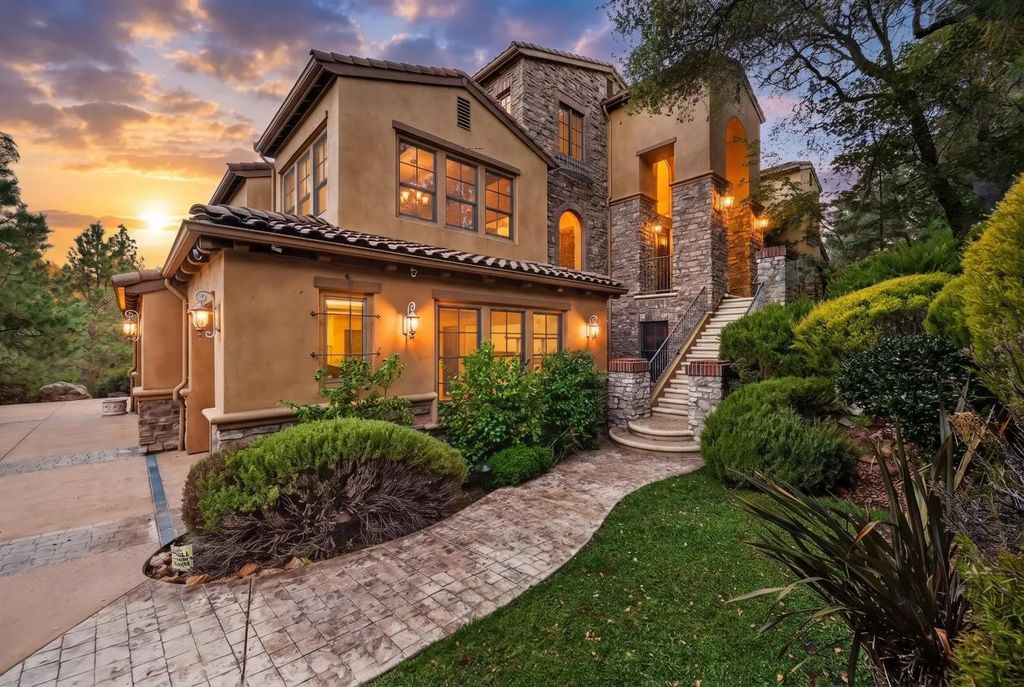 16279 Winchester Club Drive, Meadow Vista