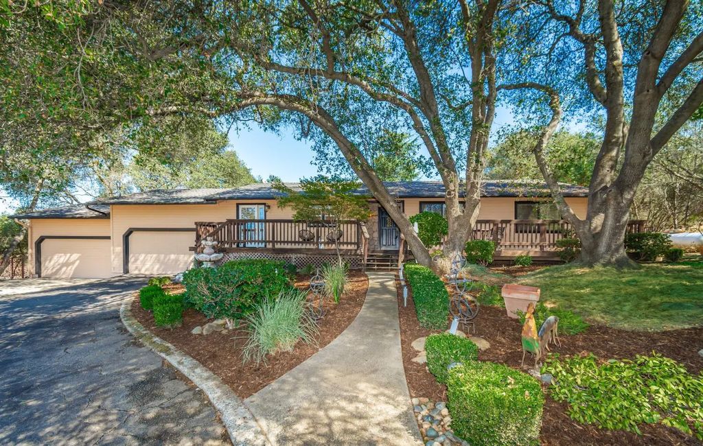 8065 Rock Springs Road, Penryn