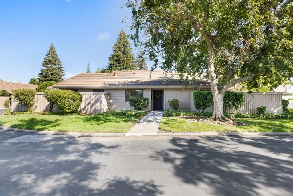 8170 Rose Vine Lane, Fair Oaks