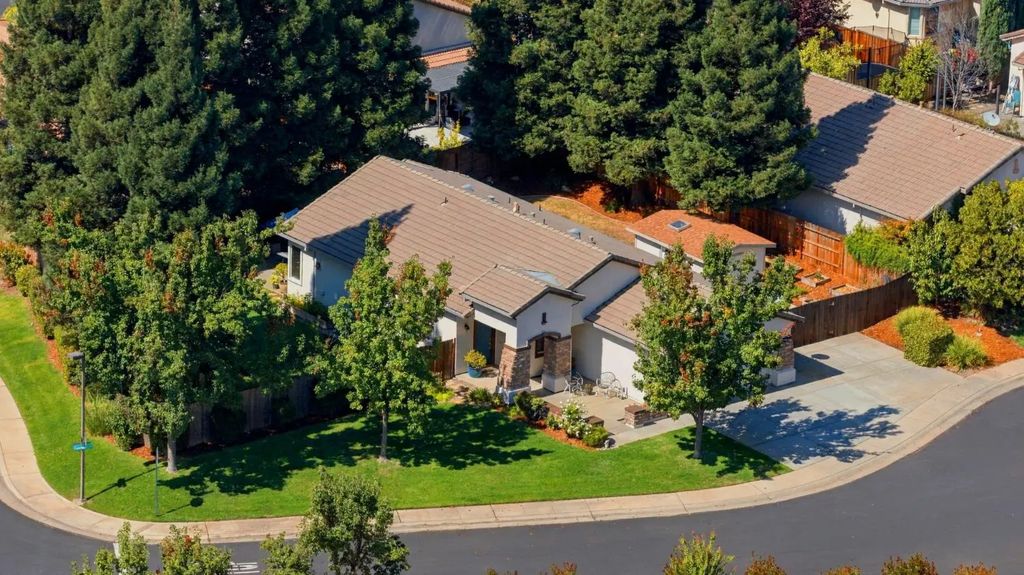 1626 Caislean Way, Folsom