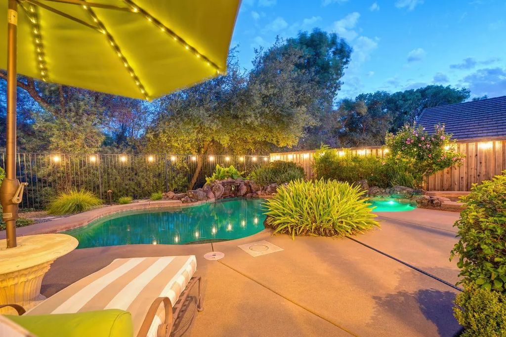903 Tanner Court, Folsom