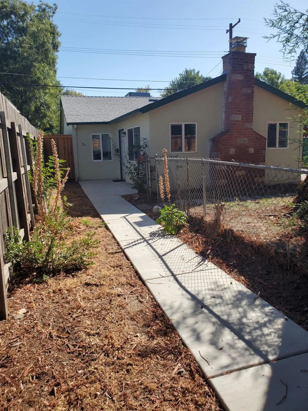 133 Clinton Avenue, Roseville