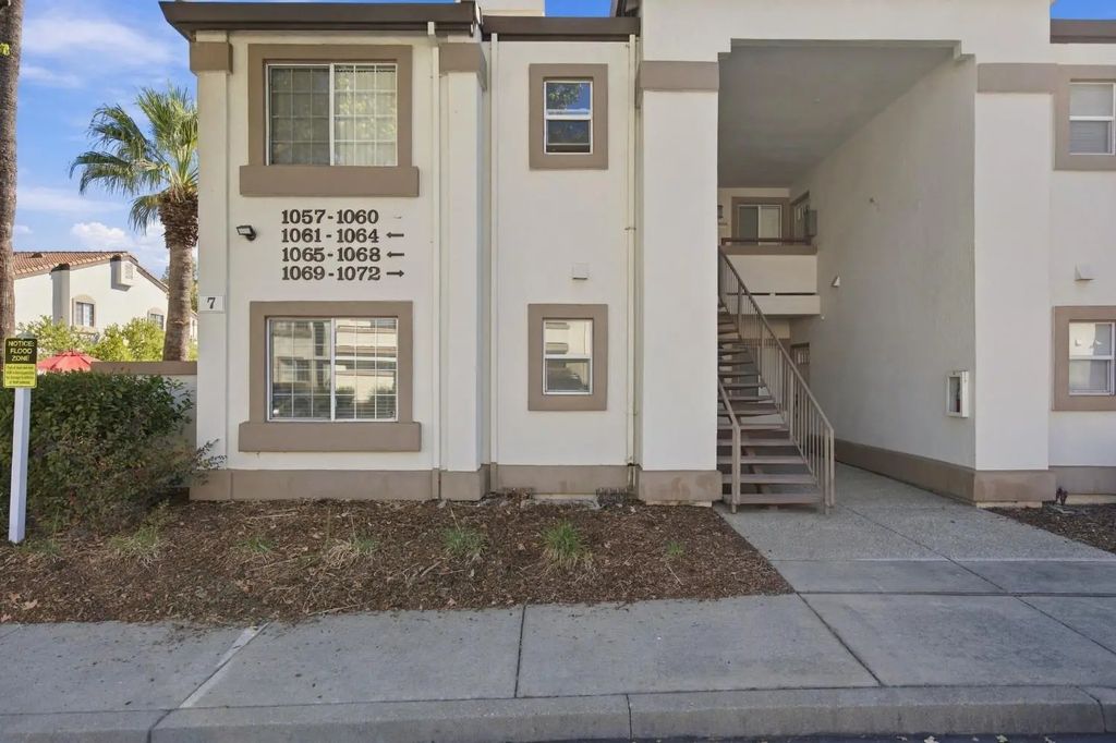 8020 Walerga Road 1059, Antelope