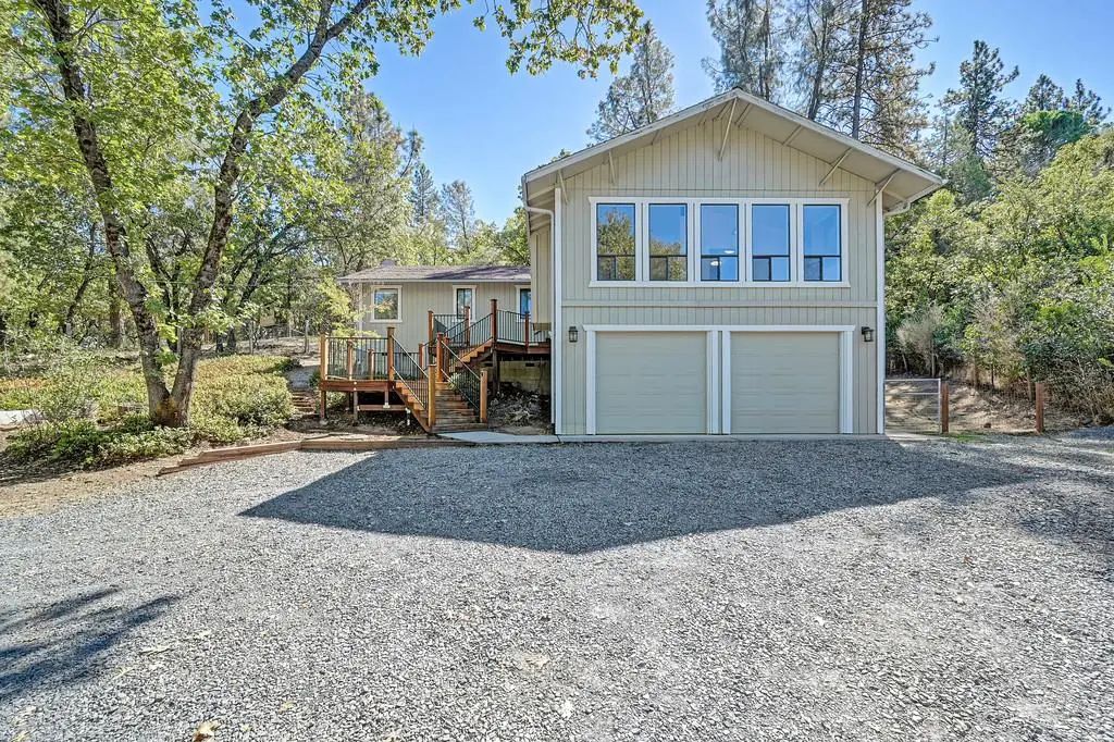 21440 Snooks Road, Colfax