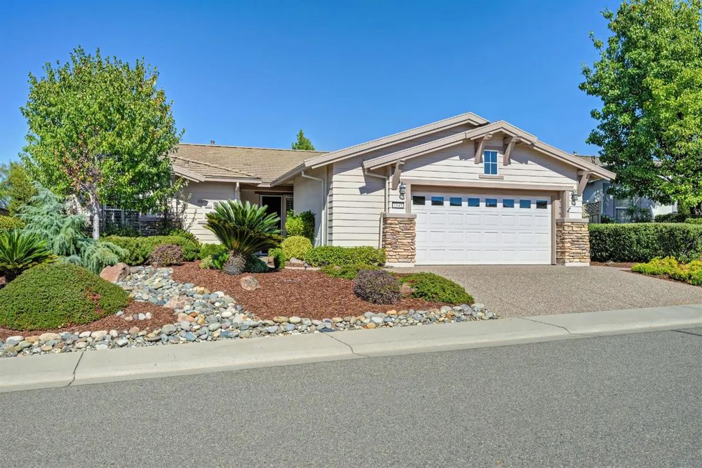 1649 Avian Hill, Lincoln
