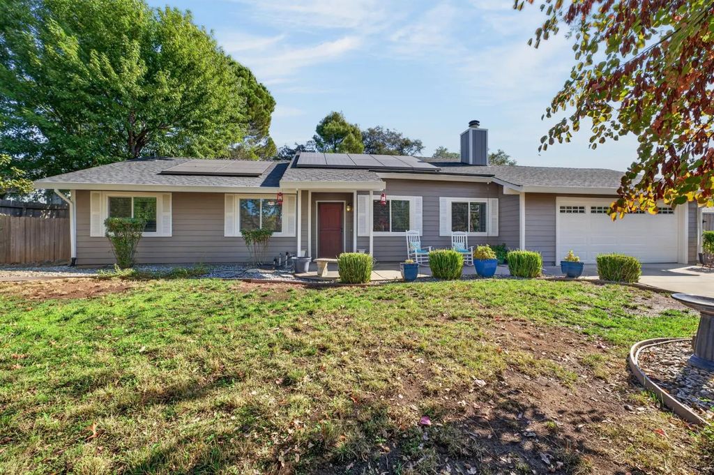 2593 Starbuck Road, Rescue