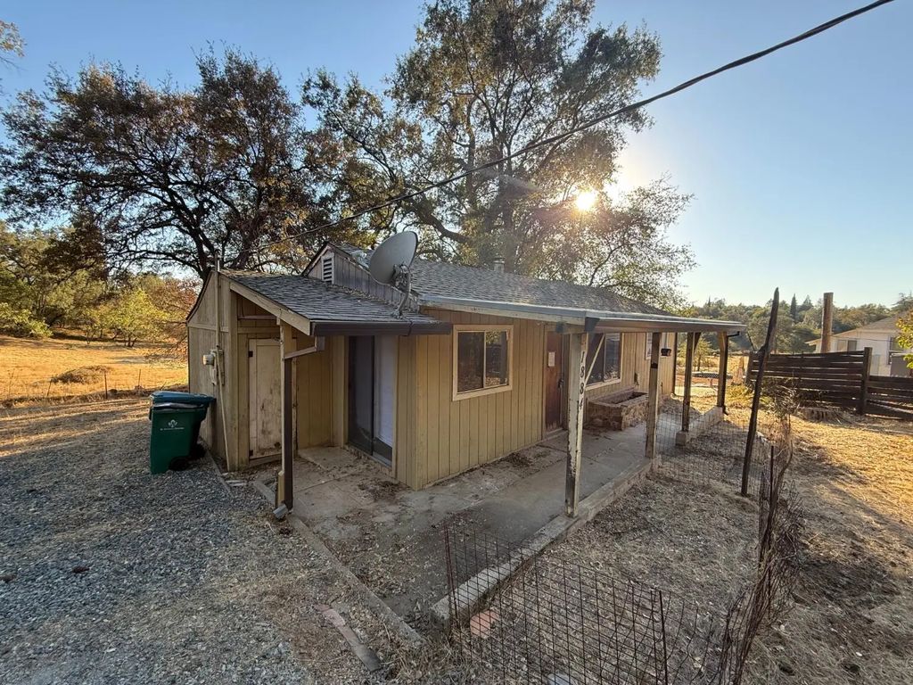 1884 State Highway 49, Placerville